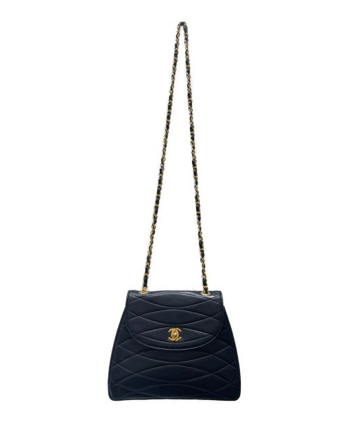 CHANEL（シャネル）CHANEL (シャネル) ヴィンテージ マトラッセ ショルダーバッグ ブラック×ゴールド金具の古着・服飾アイテム