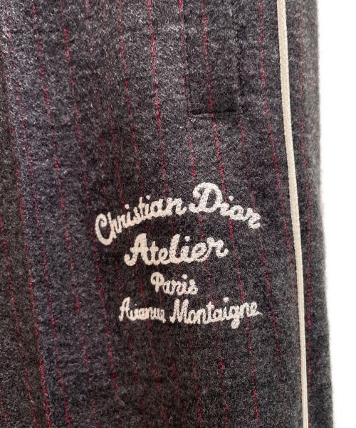 DIOR HOMME（ディオール オム）DIOR HOMME (ディオール オム) アトリエスウェットパンツ グレー×レッド サイズ:Mの古着・服飾アイテム