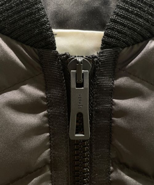 HERMES（エルメス）HERMES (エルメス) フェザー ロング キルティング ベスト ブラック サイズ:34 未使用品の古着・服飾アイテム