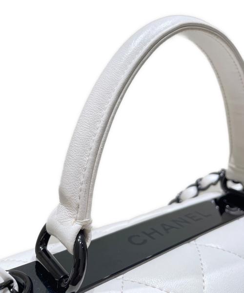CHANEL（シャネル）CHANEL (シャネル) Trendy CC Top Handle Shoulder Bag ホワイト サイズ:-の古着・服飾アイテム