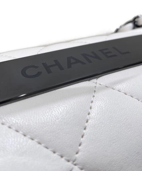 CHANEL（シャネル）CHANEL (シャネル) Trendy CC Top Handle Shoulder Bag ホワイト サイズ:-の古着・服飾アイテム
