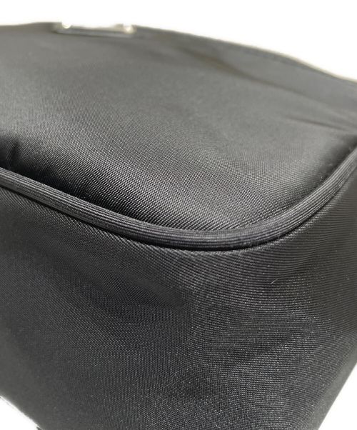 PRADA（プラダ）PRADA (プラダ) Re-Nylonショルダーバッグ ブラック サイズ:-の古着・服飾アイテム