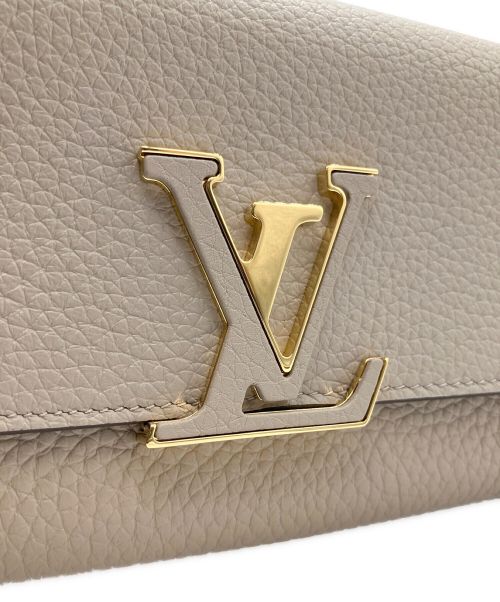 LOUIS VUITTON（ルイ ヴィトン）LOUIS VUITTON (ルイ ヴィトン) ポリトフォイユ カプシーヌ ベージュ 未使用品の古着・服飾アイテム
