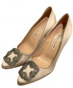 Manolo Blahnikマノロ ブラニク）の古着「ハンギシパンプス」｜シャンパンゴールド