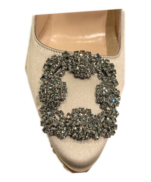 Manolo Blahnik（マノロ ブラニク）Manolo Blahnik (マノロブラニク) ハンギシパンプス シャンパンゴールド サイズ:37 1/2の古着・服飾アイテム