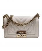 CHANELシャネル）の古着「ボーイシャネル20」｜ホワイト