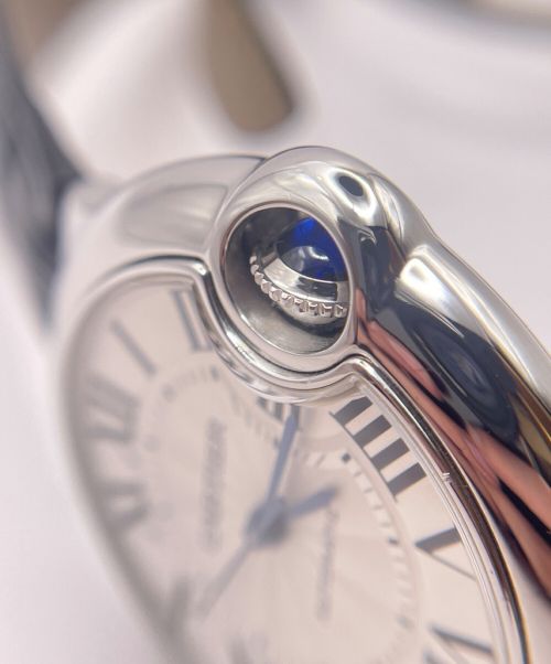Cartier（カルティエ）Cartier (カルティエ) バロンブルー・ドゥ・カルティエ シルバー文字盤の古着・服飾アイテム