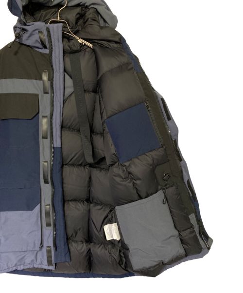 CANADA GOOSE（カナダグース）CANADA GOOSE (カナダグース) PATCHWORK PARKA ネイビー×ブラック サイズ:Lの古着・服飾アイテム