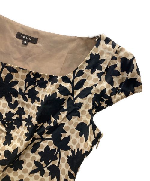TOCCA（トッカ）TOCCA (トッカ) 総柄半袖ワンピース ブラウン×ブラックの古着・服飾アイテム