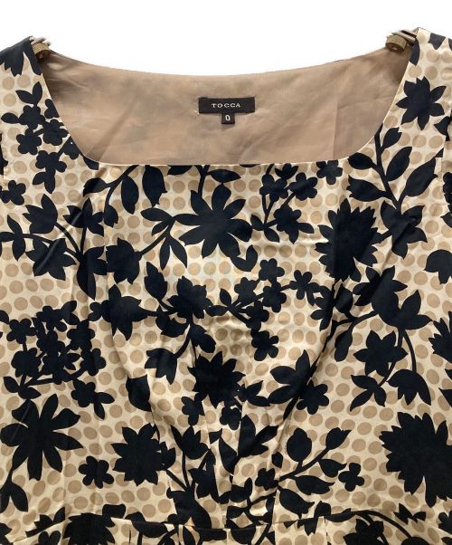 TOCCA（トッカ）TOCCA (トッカ) 総柄半袖ワンピース ブラウン×ブラックの古着・服飾アイテム