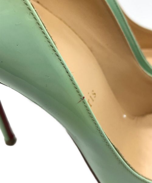 Christian Louboutin（クリスチャン・ルブタン）Christian Louboutin (クリスチャン・ルブタン) ポインテッドトゥヒールパンプス ライトグリーン サイズ:36 1/2の古着・服飾アイテム