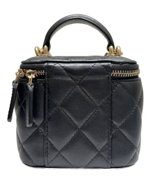 CHANEL（シャネル）CHANEL (シャネル) ミニ バニティ バッグケース ブラック×シルバー金具 サイズ:ミニの古着・服飾アイテム