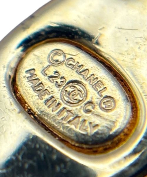 CHANEL（シャネル）CHANEL (シャネル) ハートモチーフ ココマーク ピアス ゴールドの古着・服飾アイテム