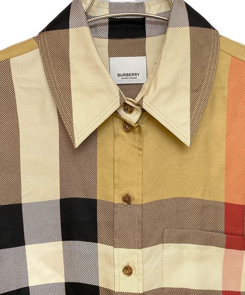 BURBERRY（バーバリー）BURBERRY (バーバリー) チェックシルクシャツ ベージュ サイズ:36の古着・服飾アイテム