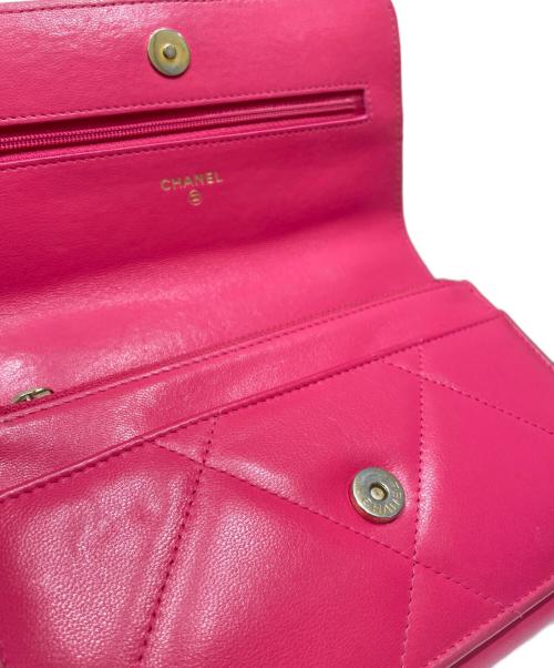 CHANEL（シャネル）CHANEL (シャネル) CHANEL 19 LINE マトラッセ チェーンウォレット ショッキングピンク サイズ:19の古着・服飾アイテム