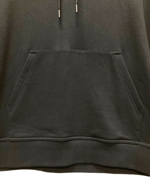 BURBERRY（バーバリー）BURBERRY (バーバリー) LETTER GRAPHIC APPLIQUE HOODIE/レター グラフィック アップリケ フーディ― ブラック×オレンジ サイズ:Lの古着・服飾アイテム