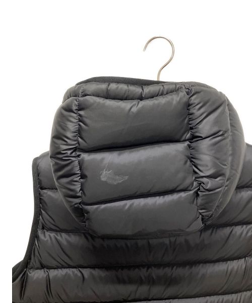 MONCLER（モンクレール）MONCLER (モンクレール) RAY GILET ダウンベスト ブラック サイズ:4の古着・服飾アイテム
