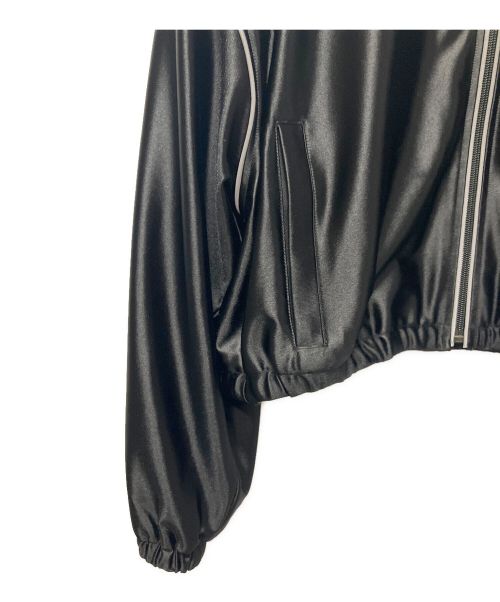 ALEXANDER WANG（アレキサンダー・ワン）ALEXANDER WANG (アレキサンダーワン) ロゴエンボス クロップド ジャケット ブラック サイズ:XSの古着・服飾アイテム