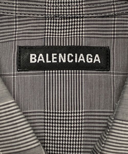 BALENCIAGA（バレンシアガ）BALENCIAGA (バレンシアガ) BBロゴオーバーサイズドシャツ グレー サイズ:37の古着・服飾アイテム