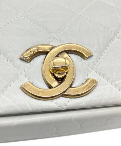 CHANEL（シャネル）CHANEL (シャネル) マトラッセWチェーンショルダーバッグ 30 ホワイト サイズ:30の古着・服飾アイテム