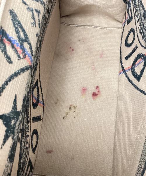 Christian Dior（クリスチャン ディオール）Christian Dior (クリスチャン ディオール) ブック トート　ミディアム ベージュの古着・服飾アイテム