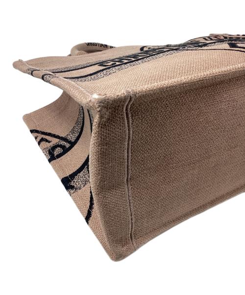 Christian Dior（クリスチャン ディオール）Christian Dior (クリスチャン ディオール) ブック トート　ミディアム ベージュの古着・服飾アイテム