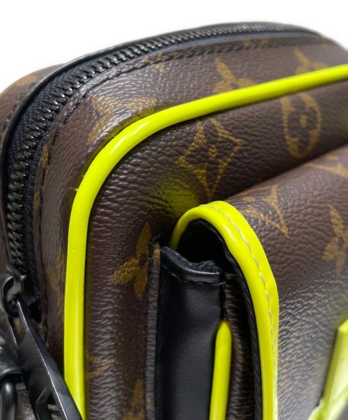 LOUIS VUITTON（ルイ ヴィトン）LOUIS VUITTON (ルイ ヴィトン) クリストファー・ウエアラブル ウォレット ブラウン サイズ:-の古着・服飾アイテム