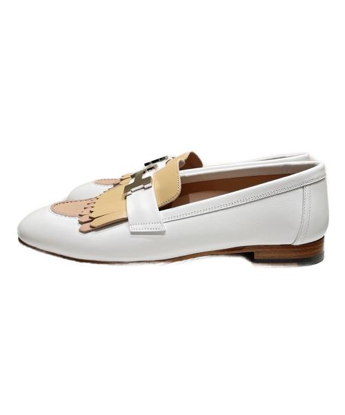 HERMES（エルメス）HERMES (エルメス) モカシンレザーローファー ホワイト×ベージュ×H金具 サイズ:37 1/2 未使用品の古着・服飾アイテム
