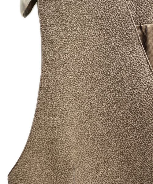 HERMES（エルメス）HERMES (エルメス) Seellier button leather dress エトゥープ サイズ:38の古着・服飾アイテム