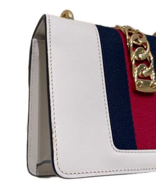 GUCCI（グッチ）GUCCI (グッチ) シルヴィ ミニショルダーバッグ ホワイト サイズ:ミニの古着・服飾アイテム