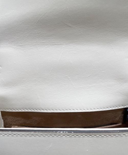 GUCCI（グッチ）GUCCI (グッチ) シルヴィ ミニショルダーバッグ ホワイト サイズ:ミニの古着・服飾アイテム