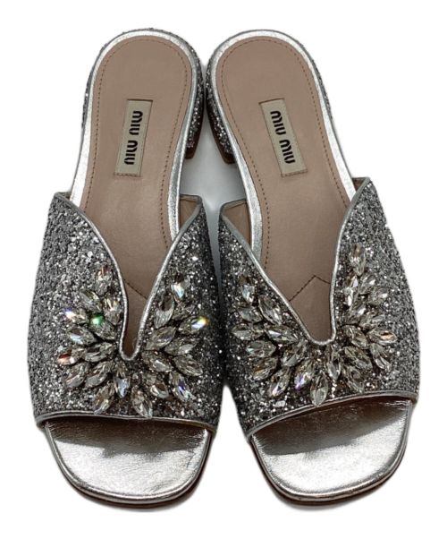 MIU MIU（ミュウミュウ）MIU MIU (ミュウミュウ) グリッターパンプス ライトグレー サイズ:36の古着・服飾アイテム