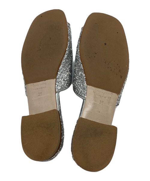 MIU MIU（ミュウミュウ）MIU MIU (ミュウミュウ) グリッターパンプス ライトグレー サイズ:36の古着・服飾アイテム