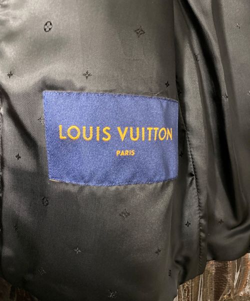 LOUIS VUITTON（ルイ ヴィトン）LOUIS VUITTON (ルイ ヴィトン) モノグラムエナメルジャケット ブラウン サイズ:48の古着・服飾アイテム