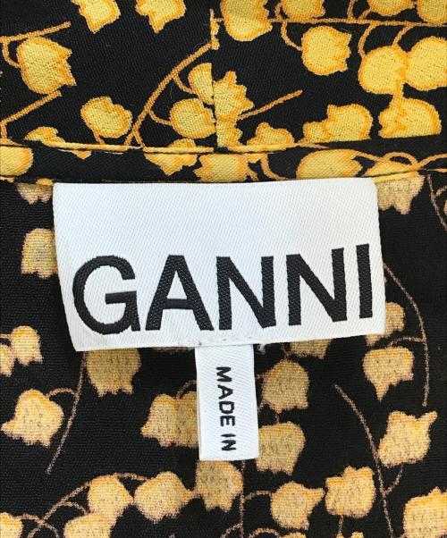 GANNI（ガニー）GANNI (ガニー) ゴールドストーン花柄プリントクレープラップドレス イエロー×ブラック サイズ:34の古着・服飾アイテム
