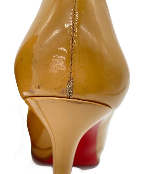 Christian Louboutin（クリスチャン・ルブタン）Christian Louboutin (クリスチャン・ルブタン) ハイヒールパンプス ベージュ サイズ:35¹/₂の古着・服飾アイテム
