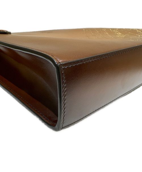 Berluti（ベルルッティ）Berluti (ベルルッティ) カリグラフィクラッチバッグ ブラウン 未使用品の古着・服飾アイテム