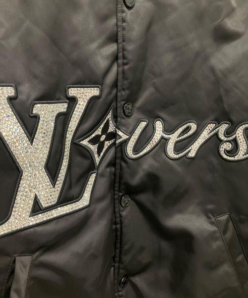 LOUIS VUITTON（ルイ ヴィトン）LOUIS VUITTON (ルイ ヴィトン) エンブロイダードナイロンベースボールブルゾン ブラック サイズ:52の古着・服飾アイテム