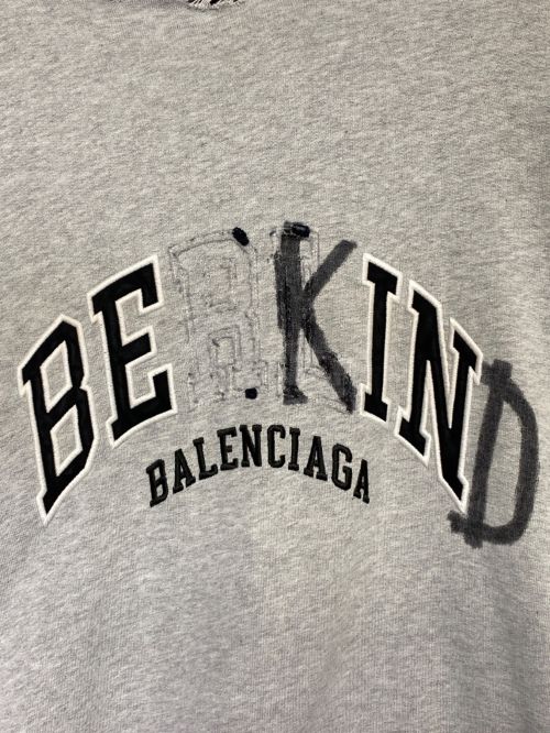 BALENCIAGA（バレンシアガ）BALENCIAGA (バレンシアガ) ROUND HOODIE ライトグレー サイズ:2の古着・服飾アイテム
