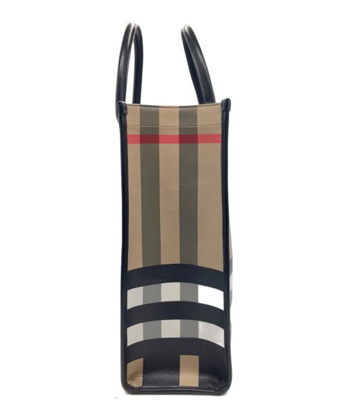 BURBERRY（バーバリー）BURBERRY (バーバリー) バーバリーチェック ラージトートバッグ ブラウンの古着・服飾アイテム