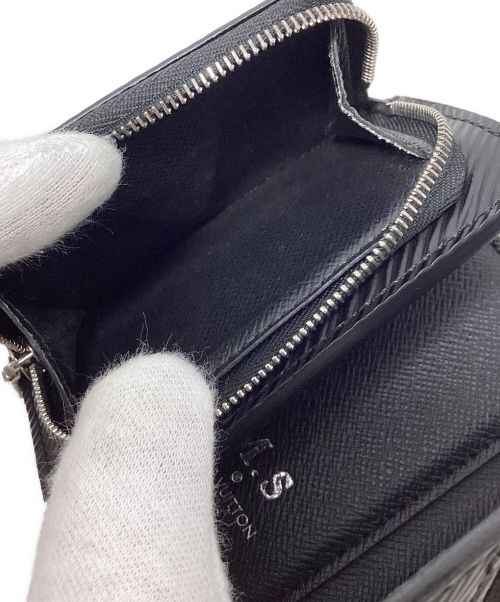 LOUIS VUITTON（ルイ ヴィトン）LOUIS VUITTON (ルイ ヴィトン) ポルトフォイユ・ツイスト コンパクト ブラックの古着・服飾アイテム
