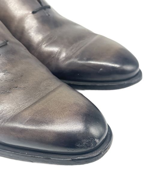 Berluti（ベルルッティ）Berluti (ベルルッティ) アレッサンドロ カリグラフィ プレーントゥシューズ ブラウン サイズ:8の古着・服飾アイテム