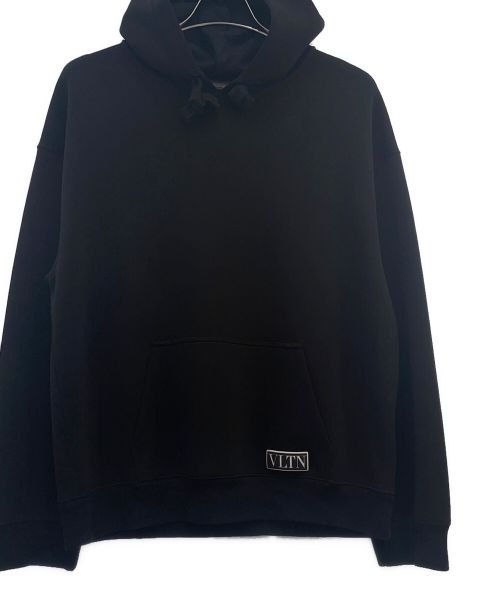 VALENTINO（ヴァレンティノ）VALENTINO (ヴァレンティノ) フロントロゴパッチパーカー ブラック サイズ:Mの古着・服飾アイテム