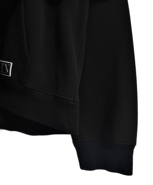 VALENTINO（ヴァレンティノ）VALENTINO (ヴァレンティノ) フロントロゴパッチパーカー ブラック サイズ:Mの古着・服飾アイテム