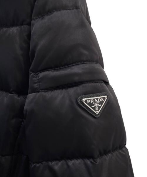 PRADA（プラダ）PRADA (プラダ) ナイロン ファー付ダウンコート ブラック サイズ:38の古着・服飾アイテム