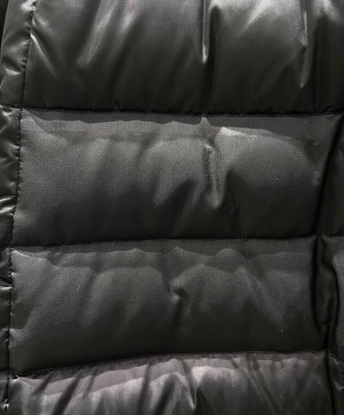 PRADA（プラダ）PRADA (プラダ) ナイロン ファー付ダウンコート ブラック サイズ:38の古着・服飾アイテム