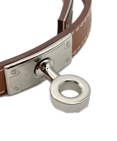 HERMES（エルメス）HERMES (エルメス) レザーブレスレット 《ケリー》 ドゥブルトゥール ゴールド 未使用品の古着・服飾アイテム
