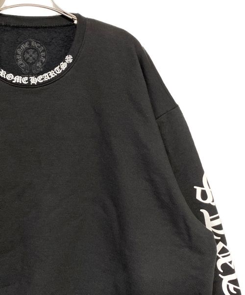 CHROME HEARTS（クロムハーツ）CHROME HEARTS (クロムハーツ) Neck Logo Crewneck Sweatshirt ブラック サイズ:Lの古着・服飾アイテム