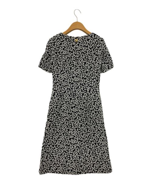 ESCADA（エスカーダ）ESCADA (エスカーダ) 総柄ハーフスリーブワンピース ブラック×ホワイト サイズ:32の古着・服飾アイテム