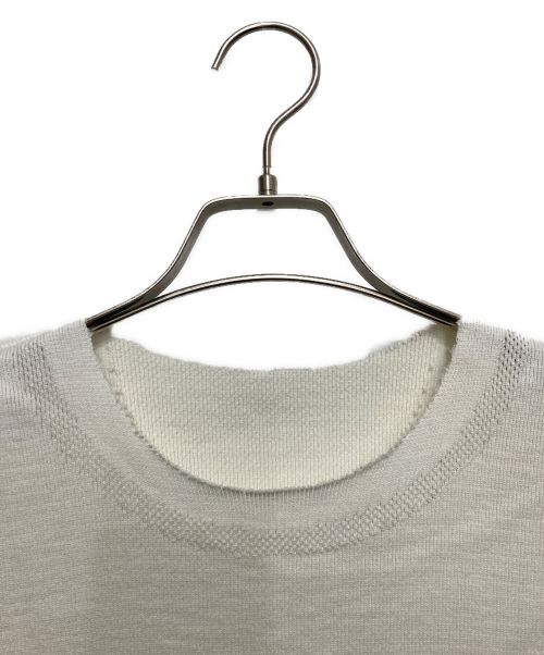 A-POC ABLE ISSEY MIYAKE（エイポック エイブル イッセイ ミヤケ）A-POC ABLE ISSEY MIYAKE (エイポック エイブル イッセイ ミヤケ) ノースリーブTシャツ ホワイト サイズ:1の古着・服飾アイテム